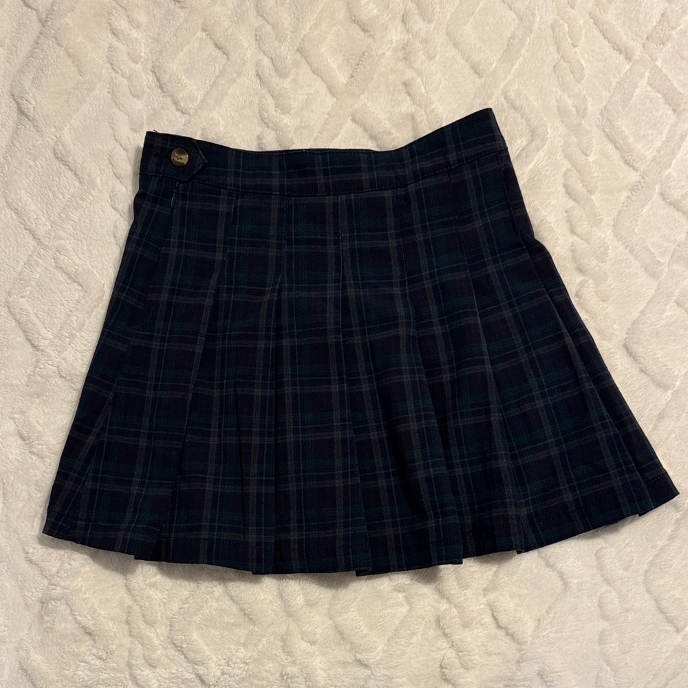 American Eagle Outfitters Plaid Mini Skirt in Black and Green